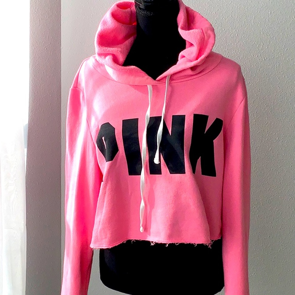 PINK Victoria’s Secret Hoodie Cropped Length Long Sleeve Size Medium!